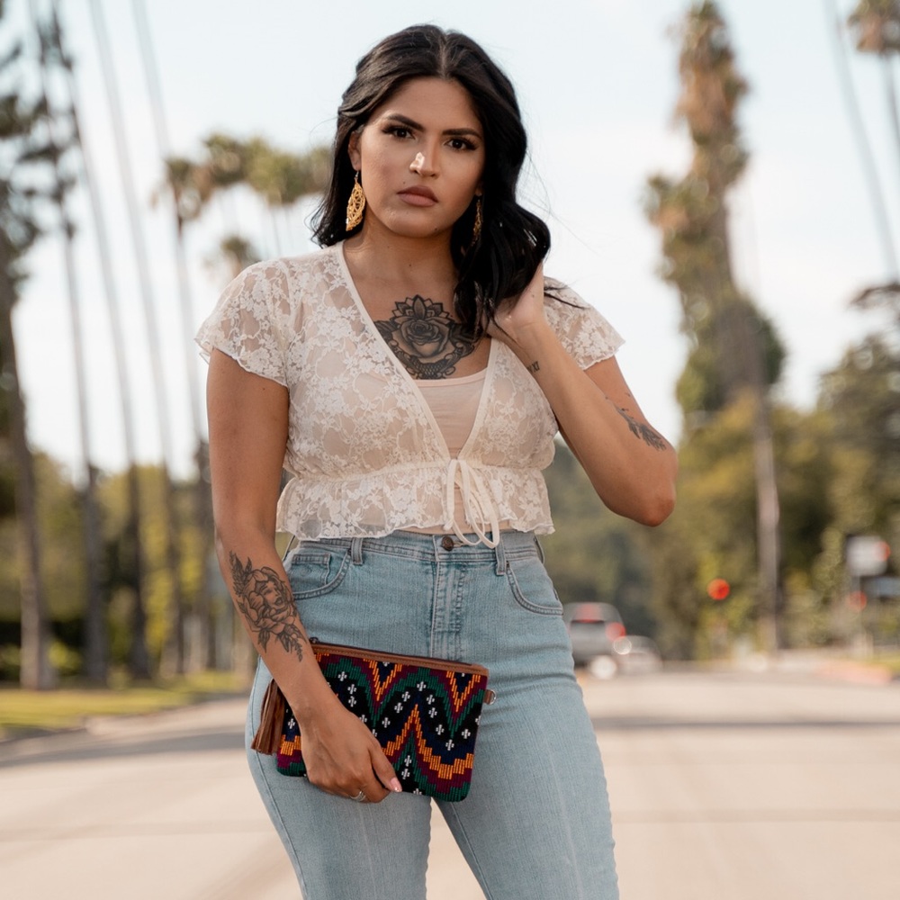 Huipil Daniela Crossbody Clutch - Picture 4 of 4